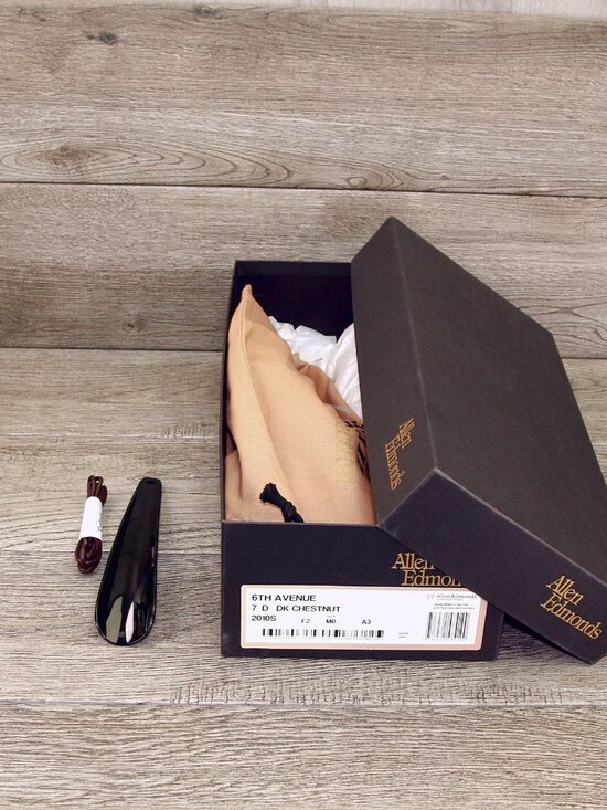 * NIB * $375 Allen Edmonds 6TH AVENUE Derby 7 D DarkChestnut * add $15 new Trees main image 5